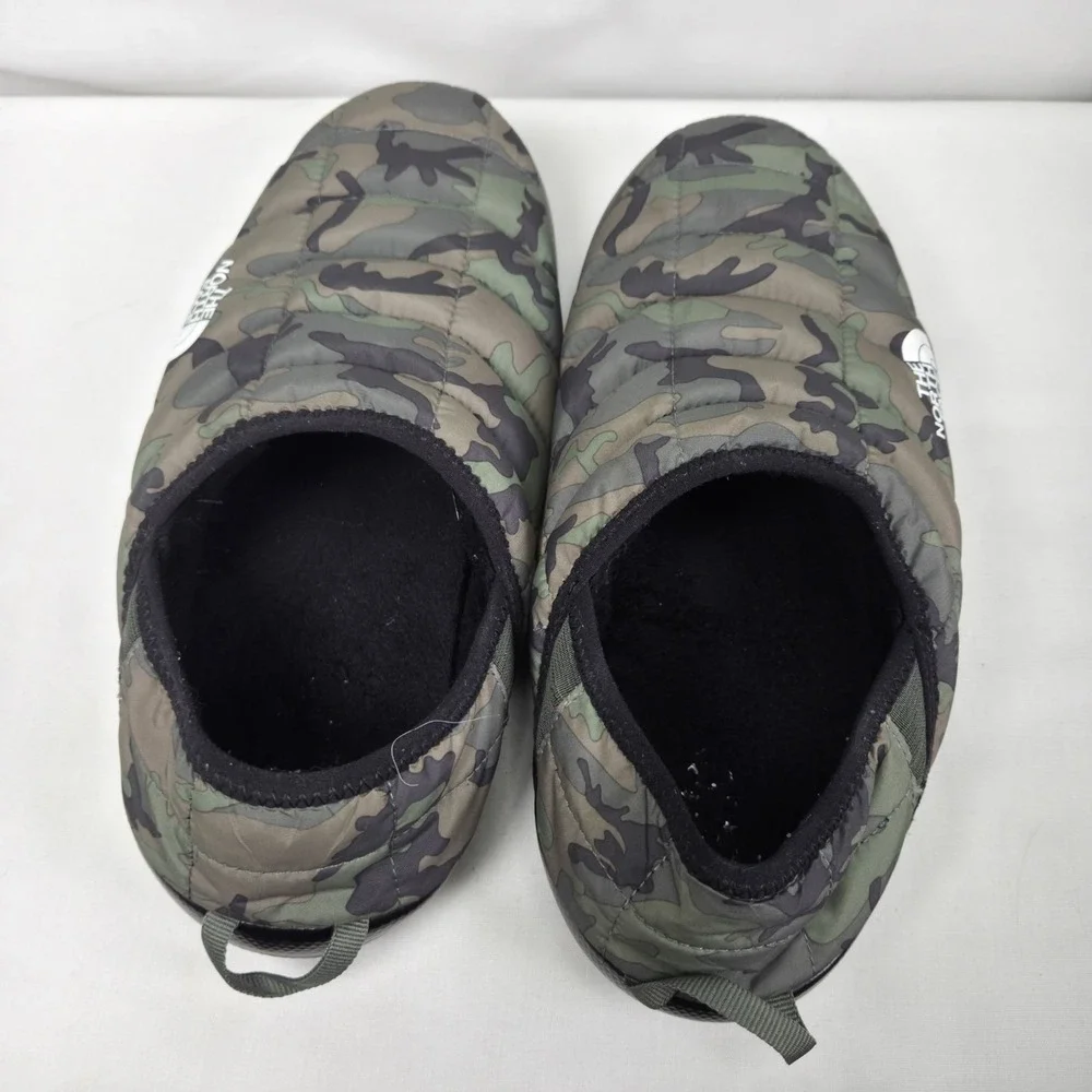 The North Face Thermoball Traction Mule V  Slipper Mens 9 Army Camo Grip Sole